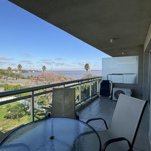 Hermoso Apartamento De 1 Dorm Con Vista Al Rio