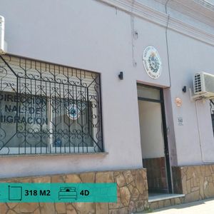 Casa En  Venta - 4 Dormitorios - Carmelo - Zona Centro