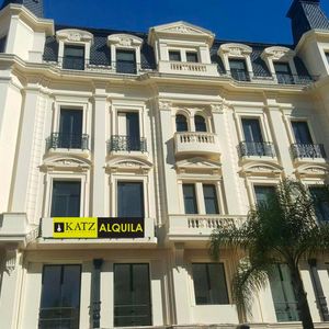Gran Loft Frente A La Plaza Matriz, Totalmente Reciclado , 62 M2 !!