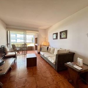 Apartamento 3 Dormitorios En La Mansa