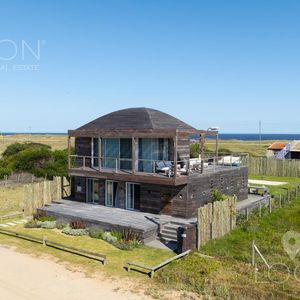 Venta/alquiler Casa Tres Dormitorios Santa Monica , Jose Ignacio