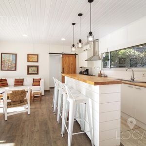 Casa En  Alquiler Temporal Y Venta - Lho5191746