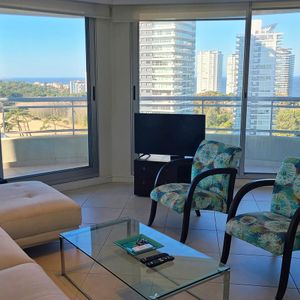 Espectacular Departamento En Punta Del Este Con Vistas Al Mar - Tm6298842
