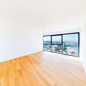 Apartamento 3 Dormitorios Con Terraza En Rambla O’higgins 4741, Montevideo