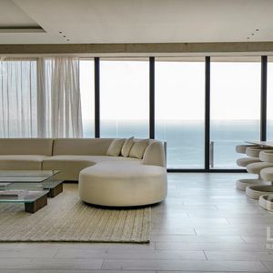 Departamento Unificado En Surfside