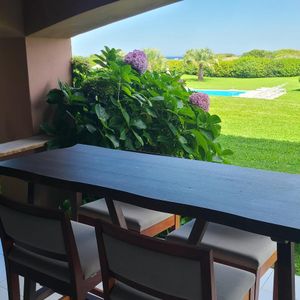 Departamento Bahia De Manantiales Con Jardin Sobre Playa Bikini - Tm6615867
