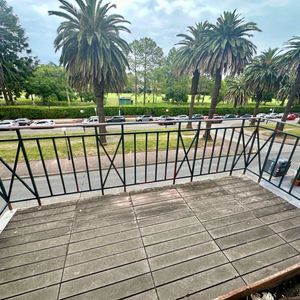 Alquiler Apartamento Amueblado Frente Al Golf 4 Dormitorios  Escritorio Servicio Vista Garage