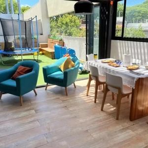 Apartamento En Venta, Amplia Terraza Con Parrillero, Excelente Ubicación Cordón.