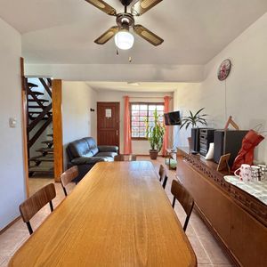 Venta De Vivienda De 3 Dormitorios Y Patio En Colonia