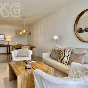 Apartamento En Alquiler Temporario, 3 Dormitorios Y 2 Baños 