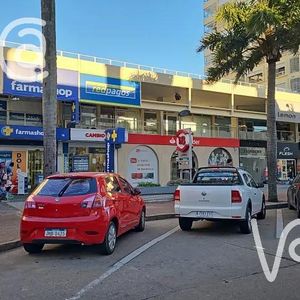 Local En Península