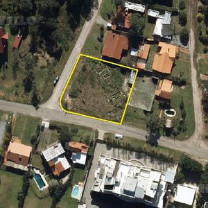 Terreno 900m2 - Playa Mansa