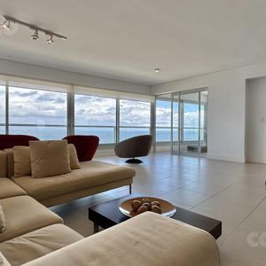 Departamento Venta 3 Dormitorios Le Parc Playa Brava