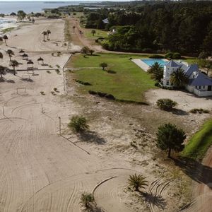Terreno De 3031 M2 Ubicado En  Barrio Privado El Faro Carmelo  