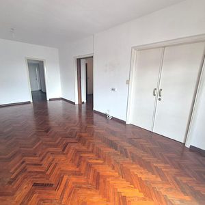 Apartamento Venta 4 Dormitorios Garaje Sobre Avenida