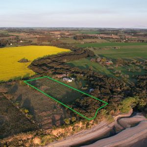 Terreno De 1 Ha. Con Costa Sobre El Río De La Plata (colonia)
