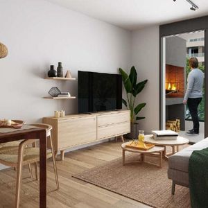 Apartamento Frente A Parque De Los Aliados