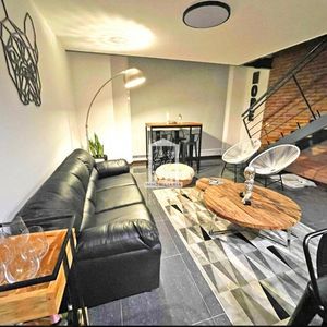 Departamento De 1 Dormitorio Y Garage Loft En Torre Diamantis Con Renta En Malvin