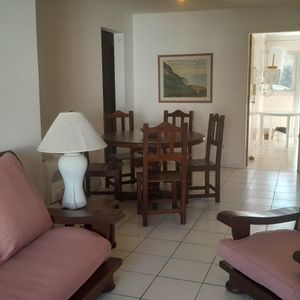 Alquiler Temporario Y Venta Apartamento De 3 Dormitorios En Playa Mansa Cerca Del Mar