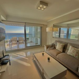 Venta Y Alquiler Apartamento 2 Dormitorios Parrillero, Miami Boulevard, Punta Del Este