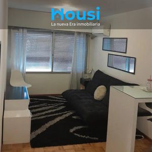 Apartamento En Alquiler Monoambiente, Bajos Gastos Comunes Sobre 18 De Julio Zona Cordón 
