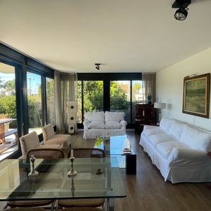 Excelente Apartamento En Venta En Jardines De Carrasco