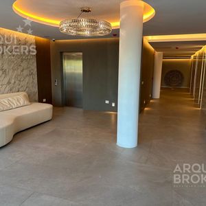 Apartamento De 2 Dormitorios En Venta En Carrasco - C303