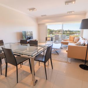 Venta De Apartamento Duplex De 2 Dormitorios En Laguna Del Diario
