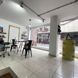 Venta Oficina 33 M² Con Renta En Ciudad Vieja
