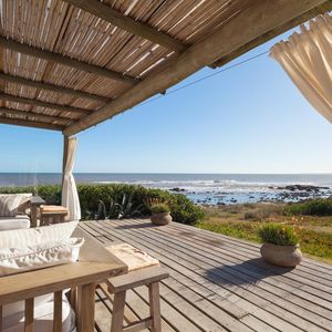 Casa En Jose Ignacio En Alquiler On The Rocks