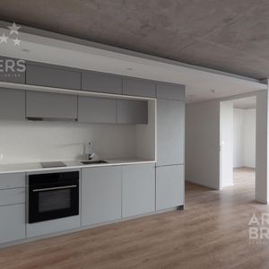 Apartamento De Tres Dormitorios En Venta Con Renta En Centro - 202