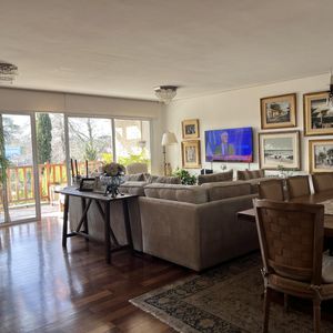 Apartamento De 3 Dormitorios, Parrillero, 2 Garages, Box, Seguridad