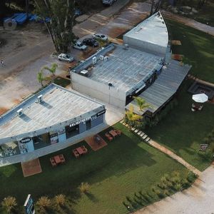 Locales En Venta Solanas Punta Del Este Con Renta Anual