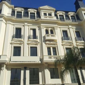 Loft Frente A Plaza Matriz, 77,5 M2, Planta Baja   Entrepiso !!!