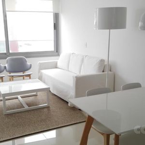 Venta ó Alquiler Apartamento De 2 Dormitorios - Playa Brava