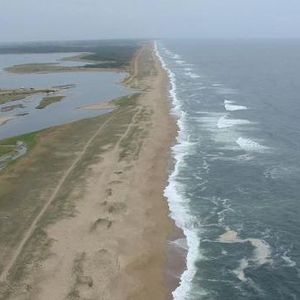 Chacra Marítima Con Bajada Directa Al Mar. única En La Zona