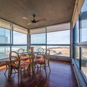Venta Apartamento Con Vista Al Mar Y Amplio Balcón 