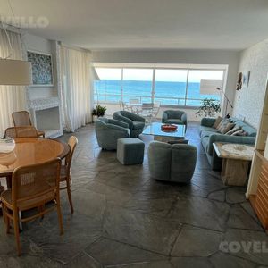 Departamento En  Venta 3 Dormitorios Vista Al Mar-península