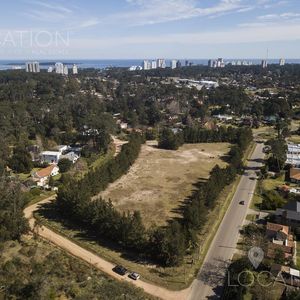 Manzana En Venta - Lla2146308