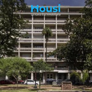 Apartamento En Alquiler Frente A Plaza Zabala 2 Dormitorios, Bien Ubicado Ciudad Vieja 