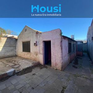 Casa En Venta A Reciclar Con Cochera , Bien Ubicado Unión 