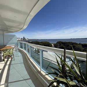 Apartamento En Millenium Tower, Playa Mansa