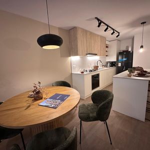 Apartamento De 1 Dormitorio En Venta, Centro Ap7418476