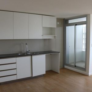Venta Apartamento 1 Dormitorio En Piso Alto Con Renta