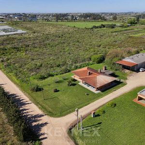 Venta Chacra 3.1 Ha Con Casa Y Galpón En Colon