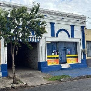 Local En Carmelo