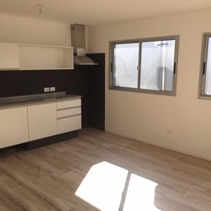 Apartamento Con Renta 2 Dormitorios Con Parrillero En Tres Cruces