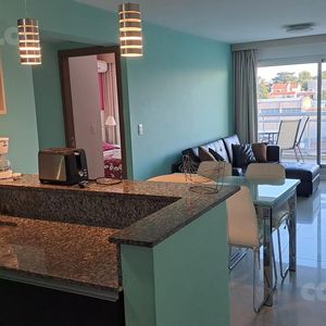 Venta Y Alquiler De Apartamento De 2 Ambientes - Colonia Del Sacramento