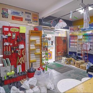 Venta De Local Comercial O Vivienda Av Agraciada