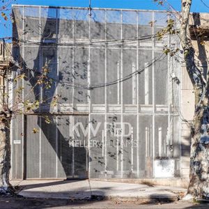 Venta Local En La Comercial 977 M2 En 3 Pisos
